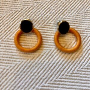 Ann Taylor Black & Gold Textured Hoop Earrings | Minimalist Retro Chic